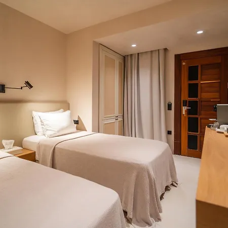 Kimera Lounge Boutique & 2*